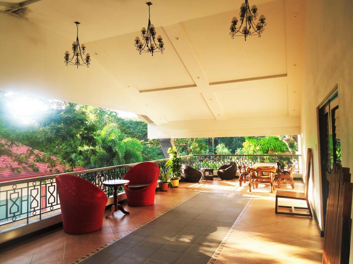 Momarco Forest Cove Tanay Bagian luar foto