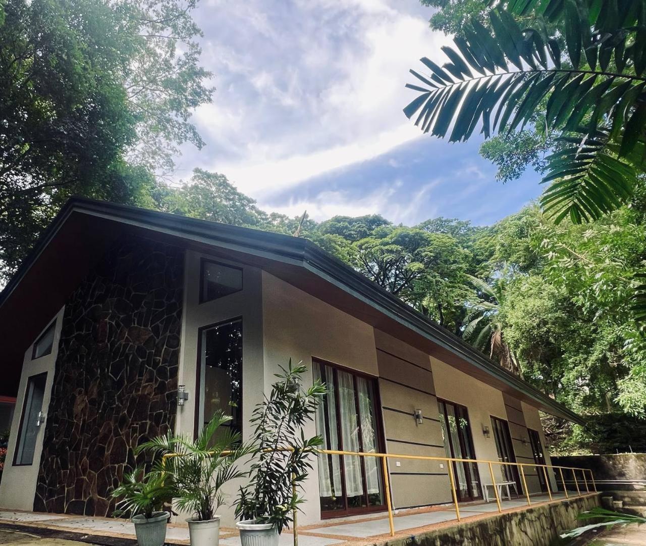 Momarco Forest Cove Tanay Bagian luar foto
